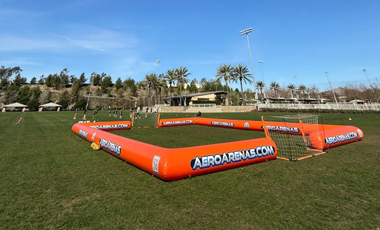 1v1 Inflatable Air Pitch — Compact 2-Player Arena (8x5m) — view 01 (AirPitchPro CE-certified inflatable, real product photo)
